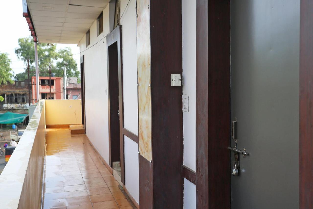 Oyo 37533 Hotel Ashirwad Jabalpur Exterior photo